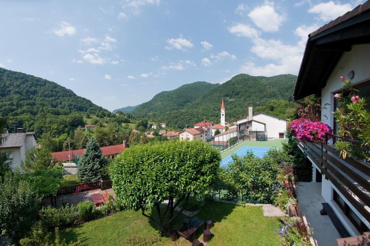 Appartamento Hisa Taljat Most na Soči Esterno foto